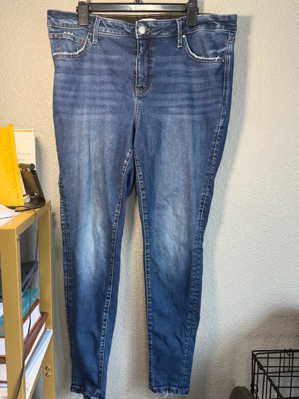 Maurices Medium Wash Skinny Jeans - Blue